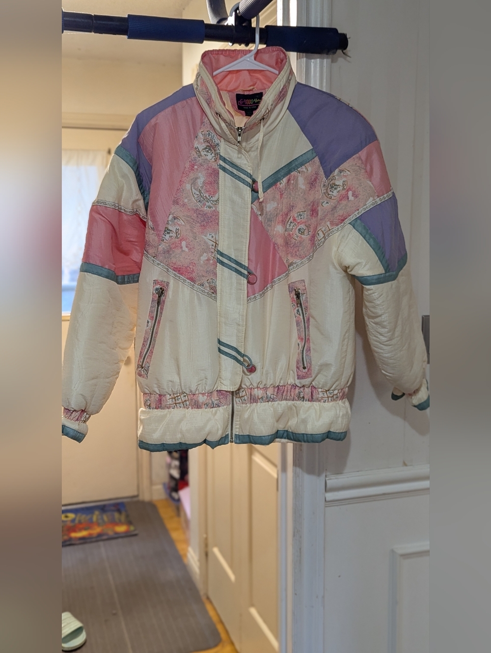 Vintage Pastel Colorblock Puff Jacket - Cream & Pink